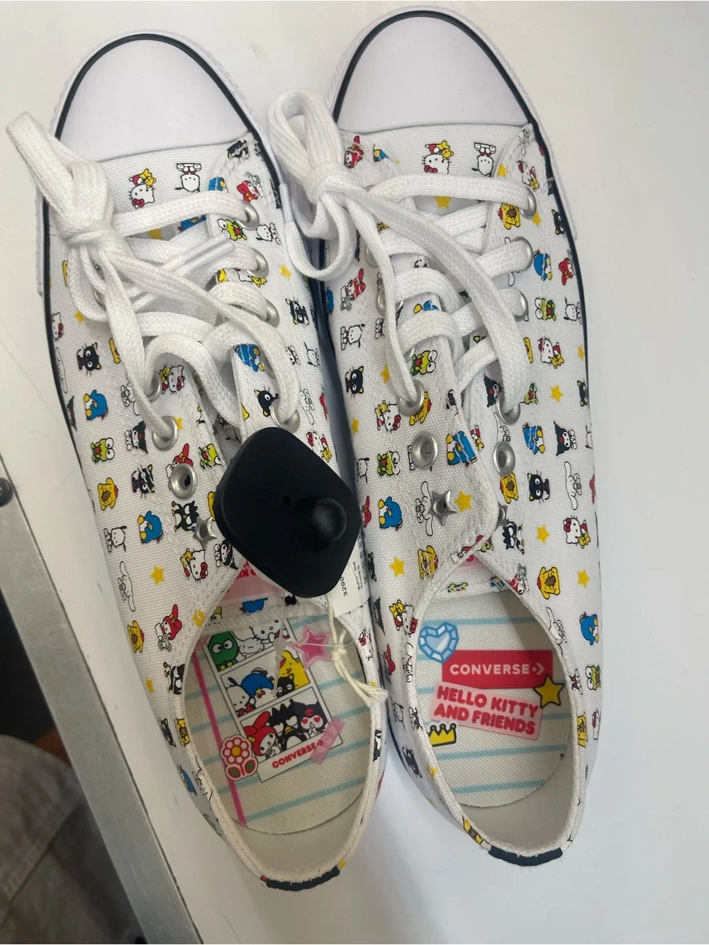 Converse White Low-Top Sneakers with Multicolor Character Print - Picture 5 of 6